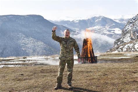 Aliyev ထံမှ Newroz မီးစာ